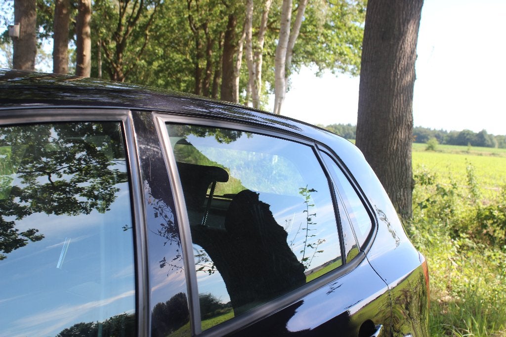 Volkswagen Polo 1.0 2015 Facelift zwart Stoelver/Climate/PDC, Voorwielaandrijving, Zwart, 60 pk, Zwart