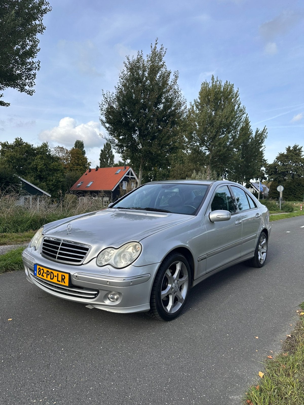 Mercedes-Benz C-Klasse C200 avantgarde nette staat + NAP, Auto's, Automaat, Achterwielaandrijving, 4 cilinders, 1796 cc