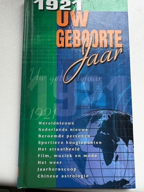 Uw Geboortejaar 1921 - Boek met wereldnieuws en meer, Boeken, Ophalen of Verzenden, 20e eeuw of later, Zo goed als nieuw