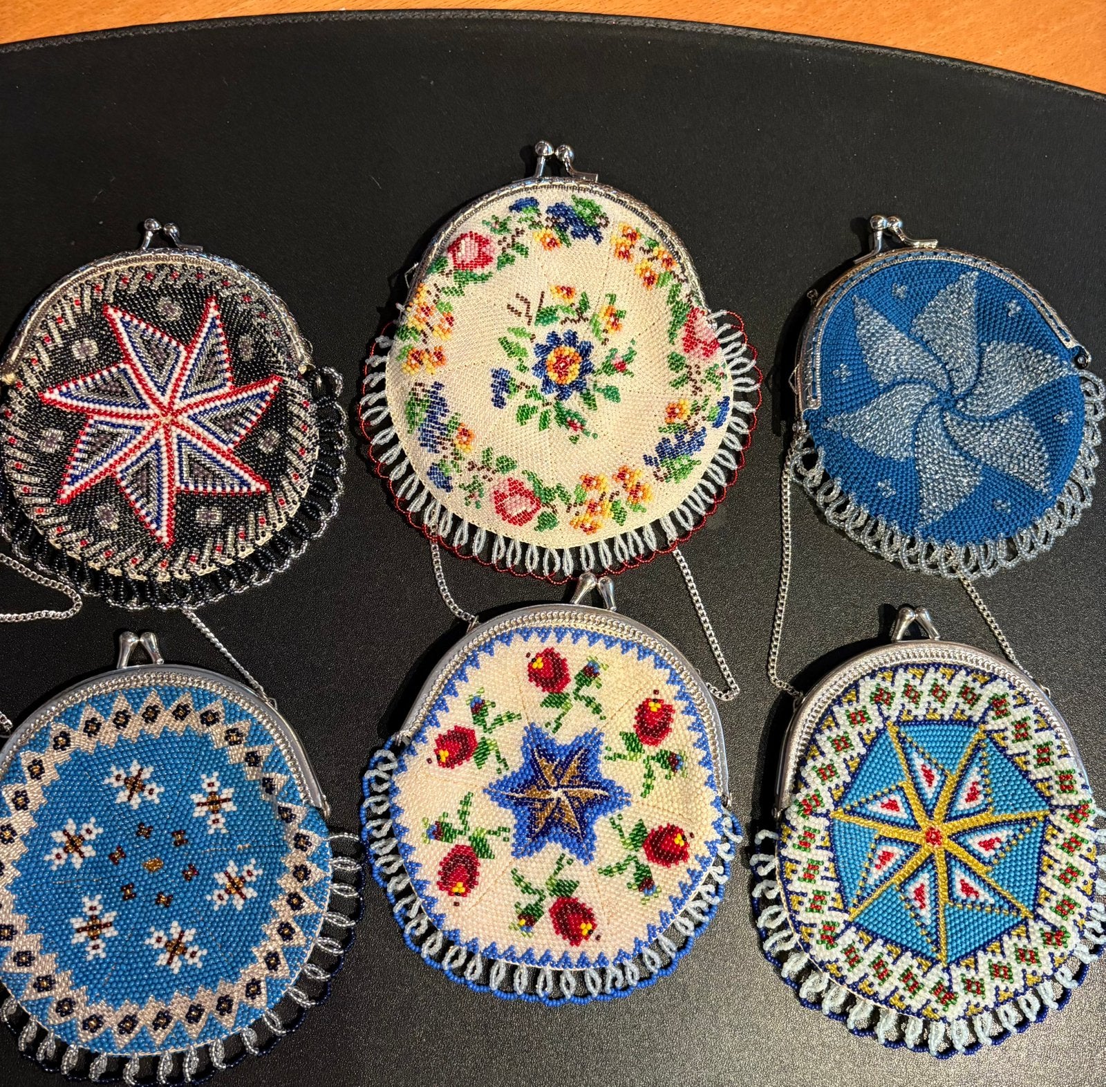 Krakentasjes. Beugeltje is geen zilver maar blijven mooi., Antiek en Kunst, Ophalen of Verzenden