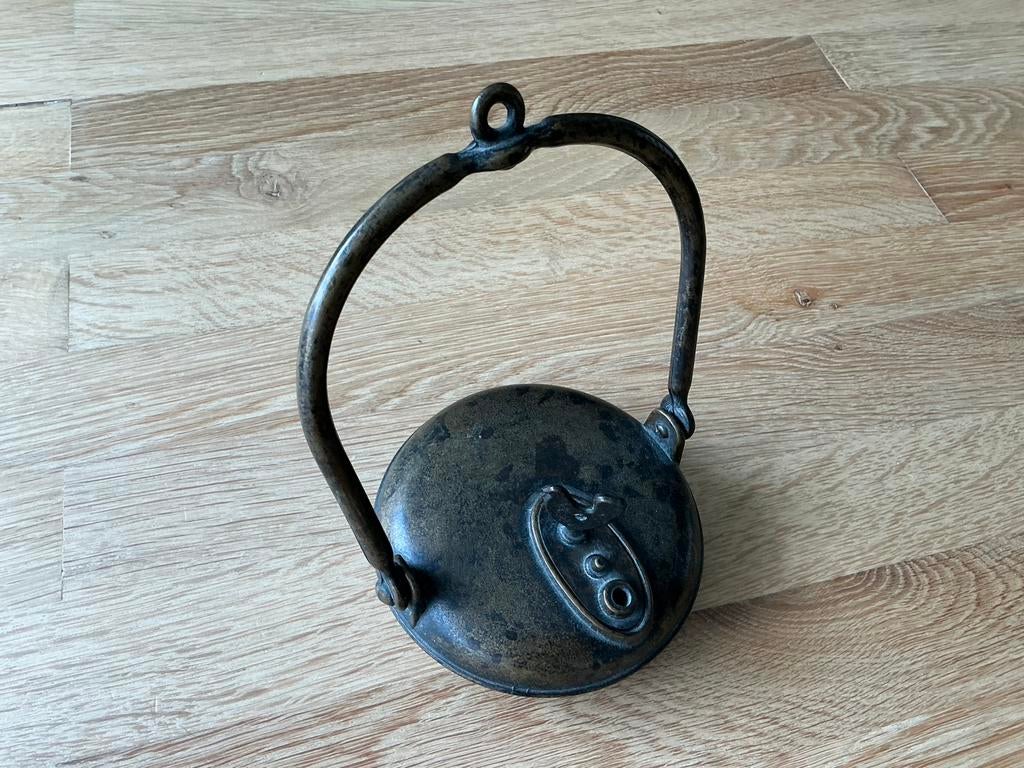 Oud weverslampje. Mijnwerkerslampje met haantje., Ophalen of Verzenden