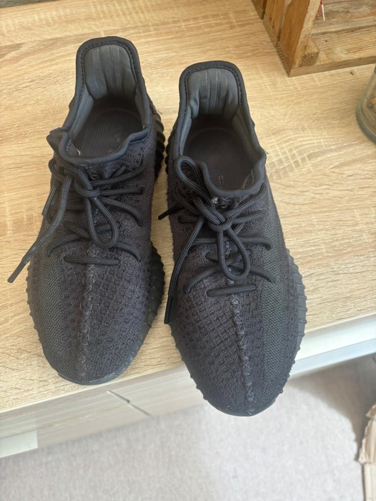 Yeezy adidas origineel., Kleding | Heren, Schoenen, Ophalen of Verzenden, Zo goed als nieuw, Zwart
