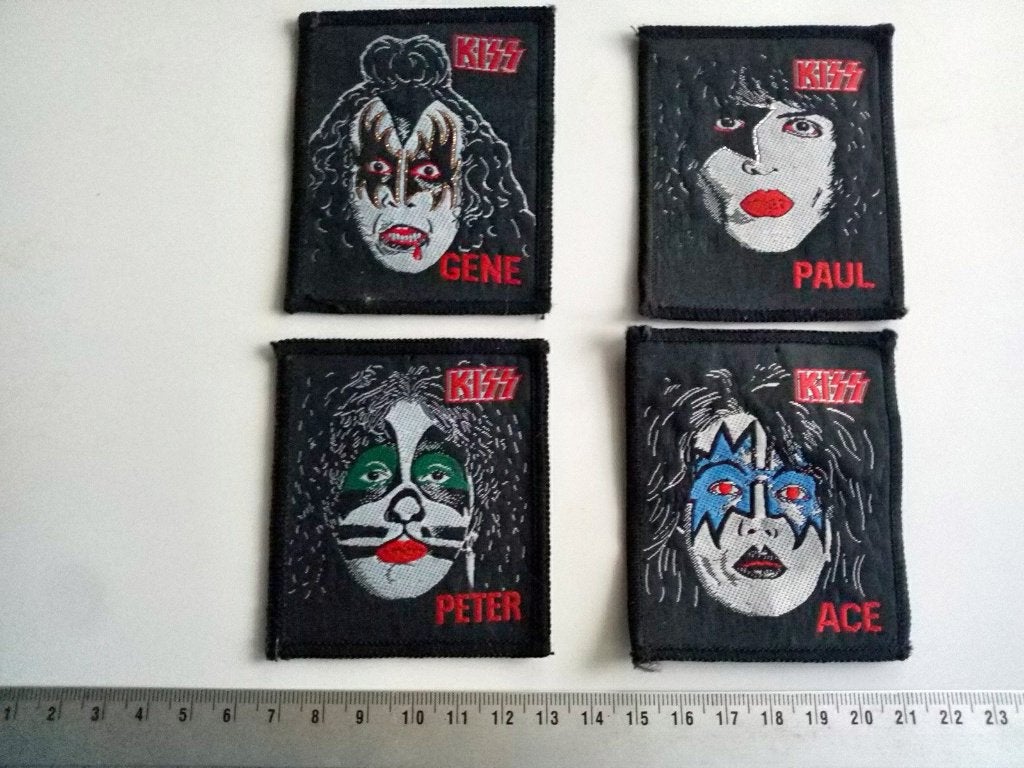 Kiss vrij zeldzame off. set of 4 vintage 1980 patches patch, Ophalen of Verzenden, Nieuw, Kleding
