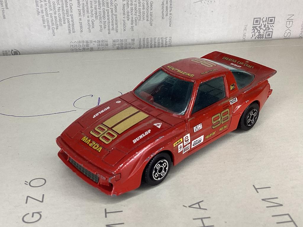 Mazda RX7 van Bburago, Ophalen of Verzenden, Zo goed als nieuw, Auto, Overige merken