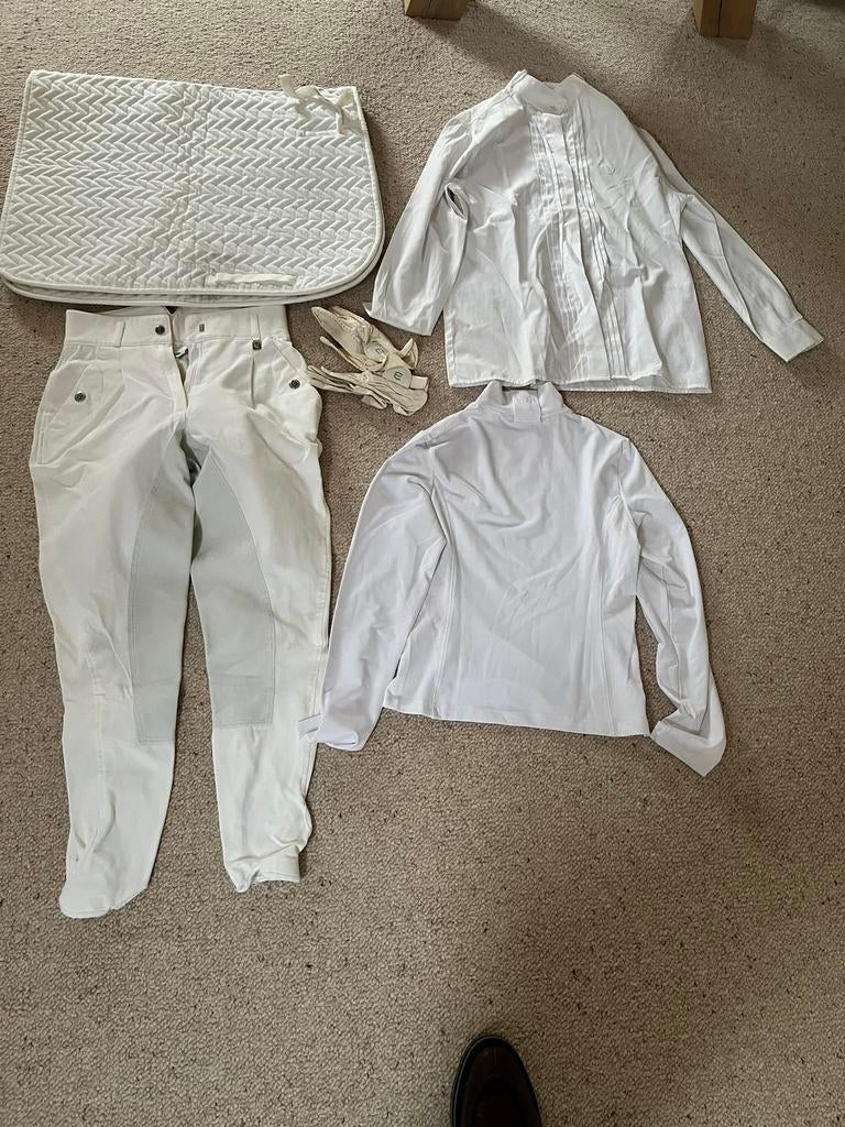 Zeer nette wedstrijd kleding, Dieren en Toebehoren, Paardrijkleding, Ophalen of Verzenden, Zo goed als nieuw, Dressuur, Bovenkleding