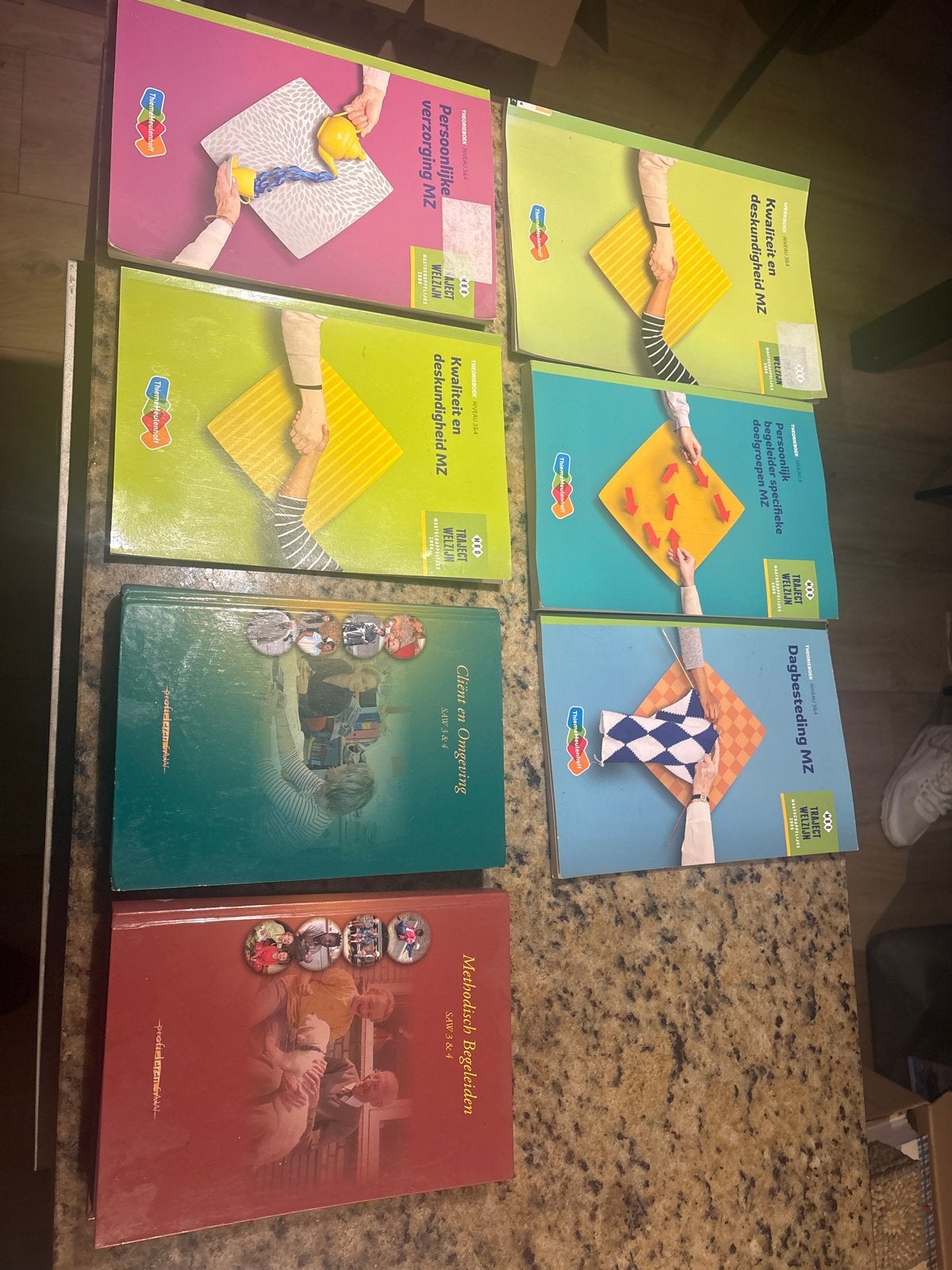MBO Zorg & Welzijn boeken (Traject Welzijn), Boeken, Ophalen of Verzenden, Gelezen, Overige niveaus, Overige vakken