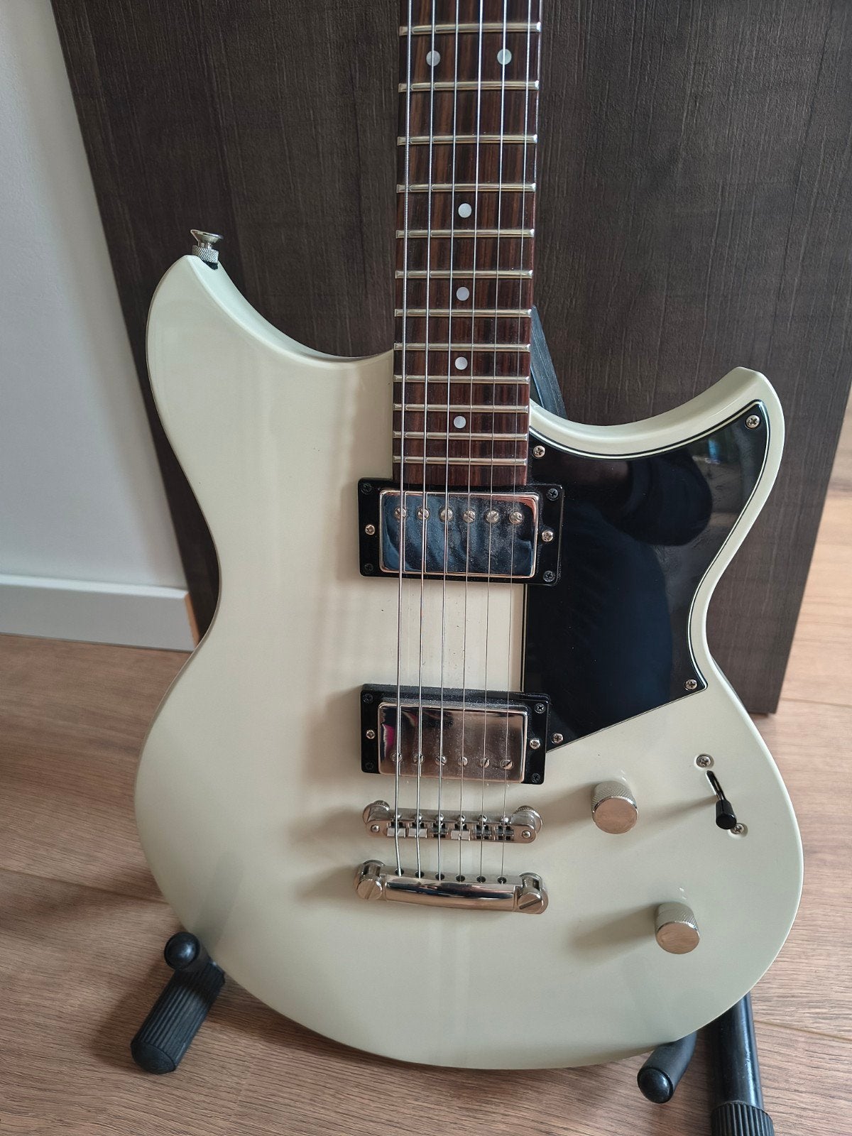 Yamaha Revstar RSE20 elektrische gitaar - Vintage Wit, Muziek en Instrumenten, Ophalen, Zo goed als nieuw, Solid body, Overige merken