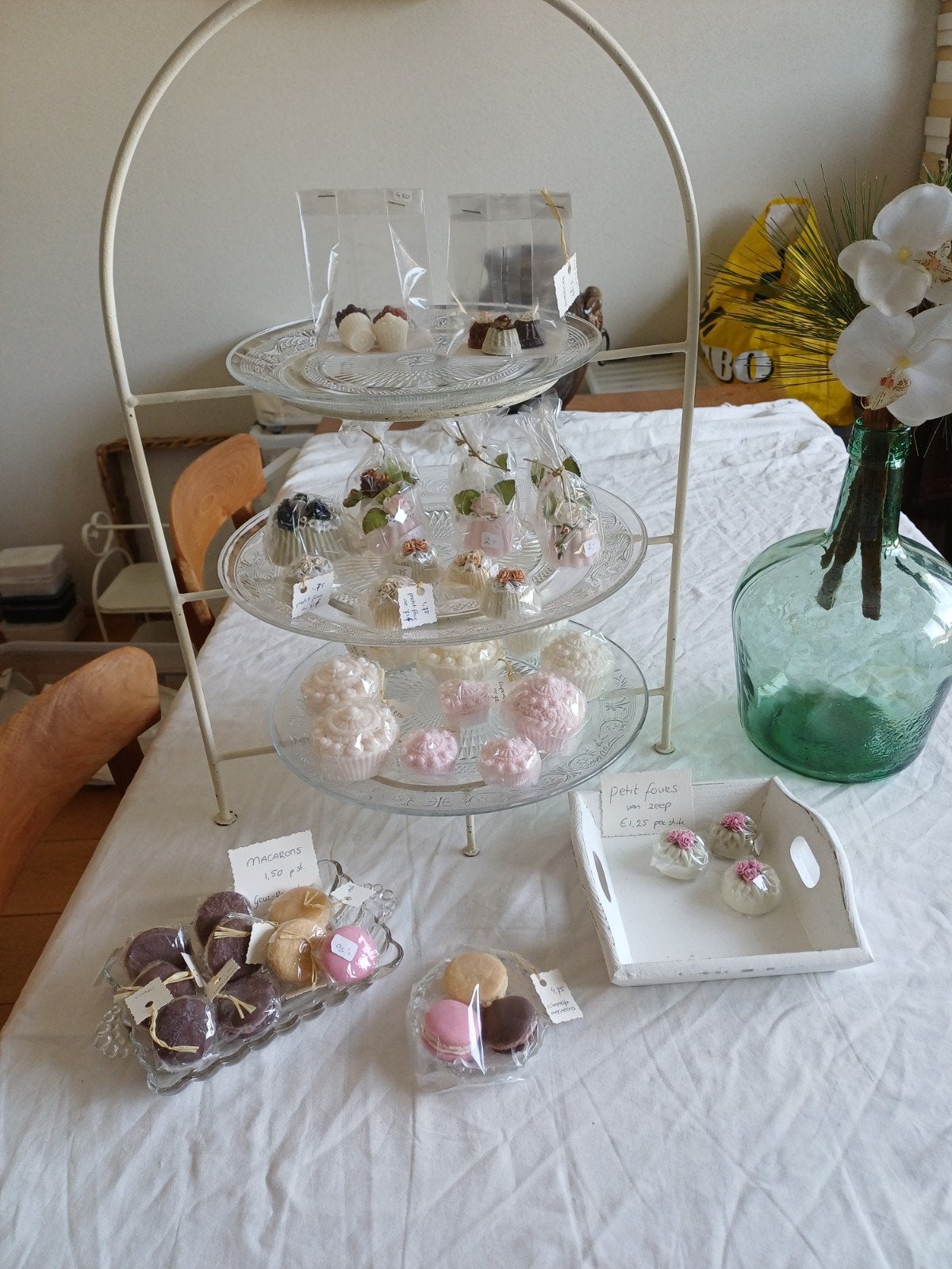 Partijtje zeepgebak, bonbons van zeep, etc voor kerstmarkt,, Ophalen, Nieuw