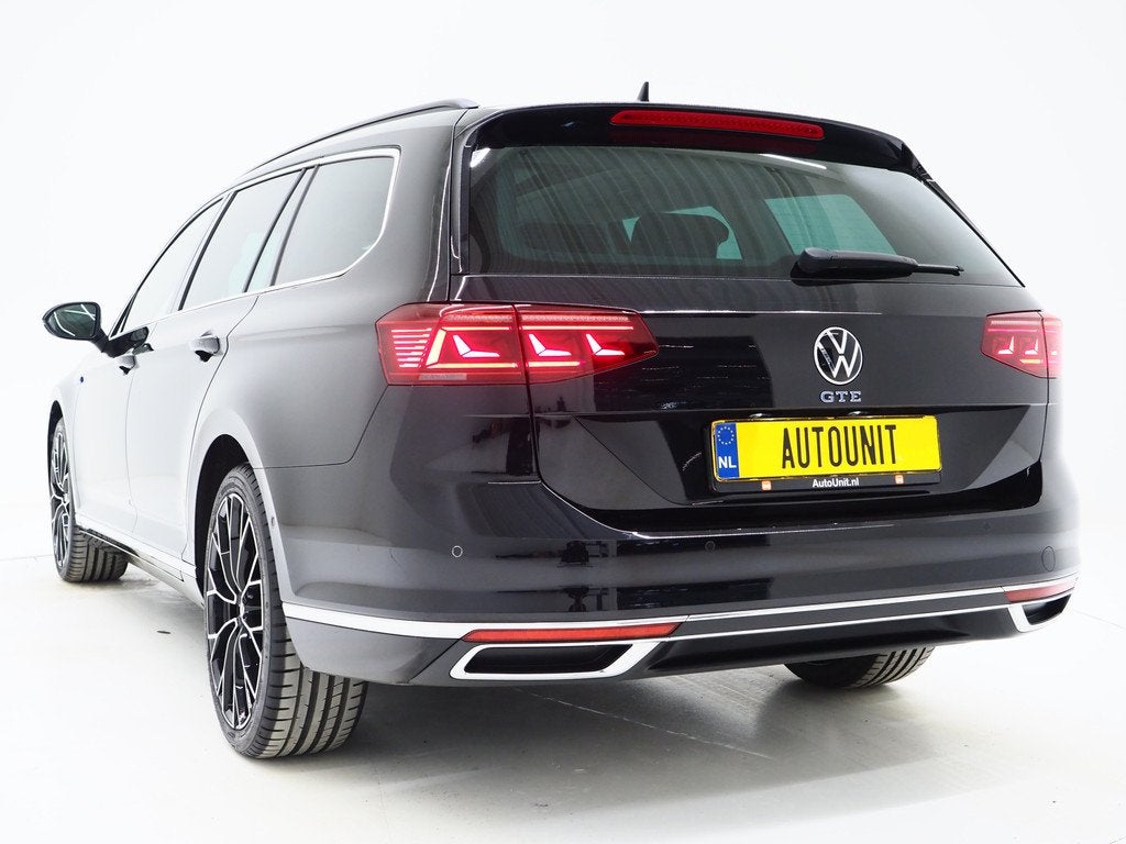 Volkswagen Passat Variant 1.4 TSI PHEV GTE | Panoramadak | M, Stof, Gebruikt, 4 cilinders, Zwart
