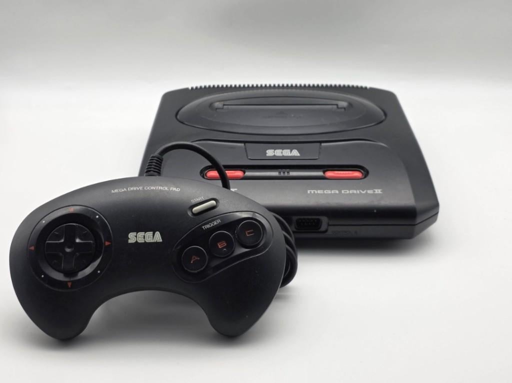 Sega mega drive 2, Spelcomputers en Games, Spelcomputers | Sega, Mega Drive, Verzenden, Zo goed als nieuw, /