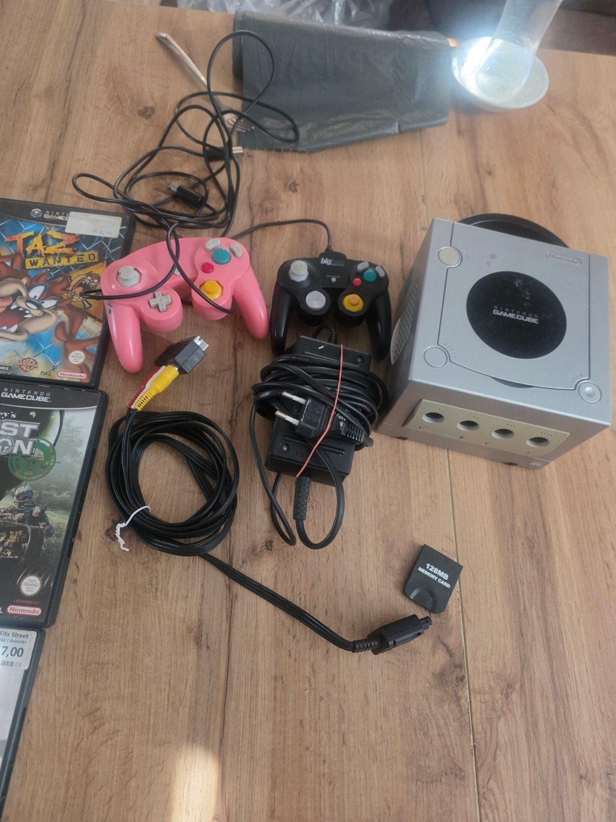 Nintendo gameqube ! POKEMON/ZELDA., Spelcomputers en Games, Gebruikt, Met games, Met 2 controllers, Ophalen of Verzenden