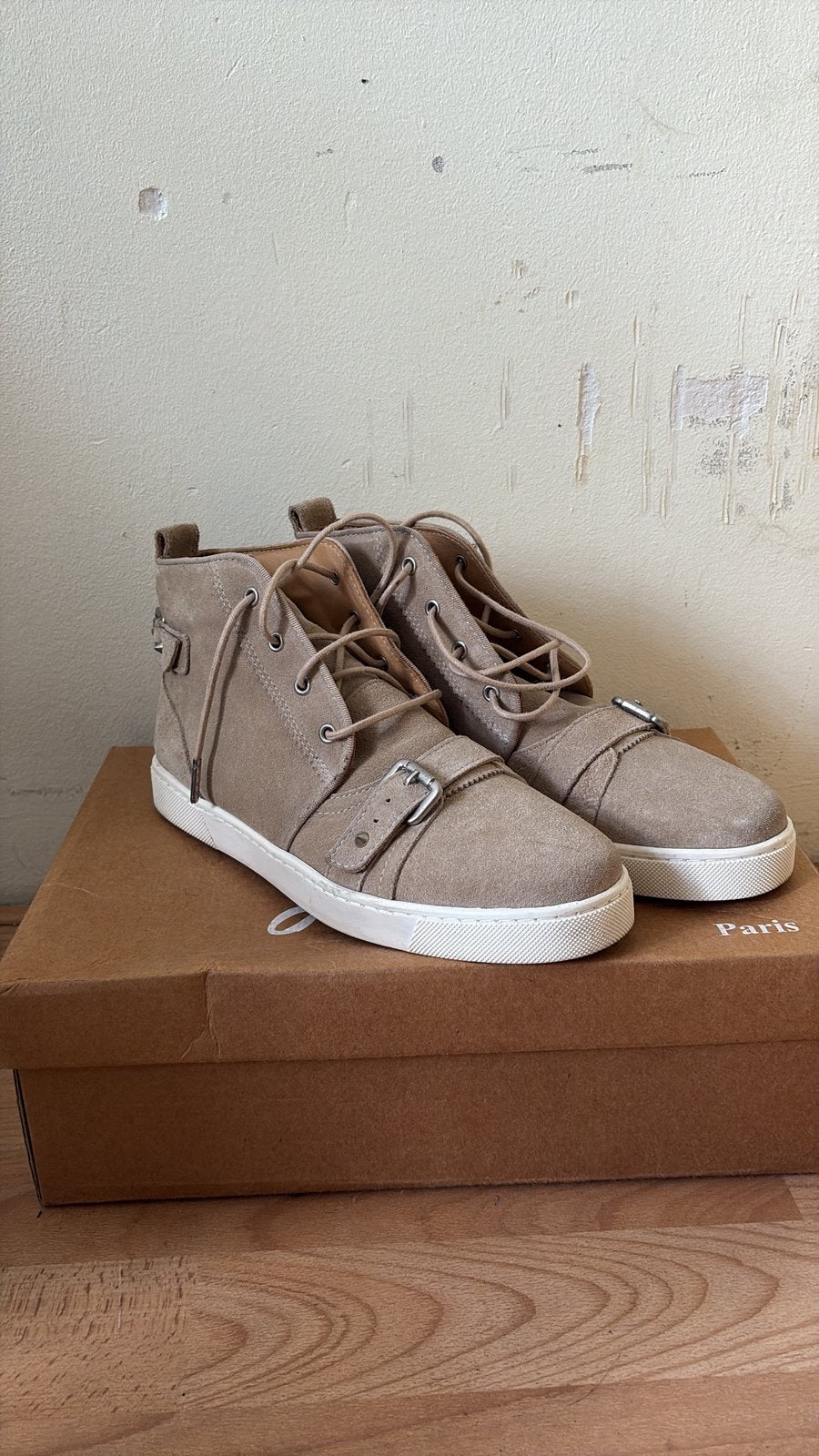 Christian Louboutin Sneakers – Maat & Conditie, Kleding | Heren, Schoenen, Ophalen of Verzenden, Zo goed als nieuw, Overige kleuren