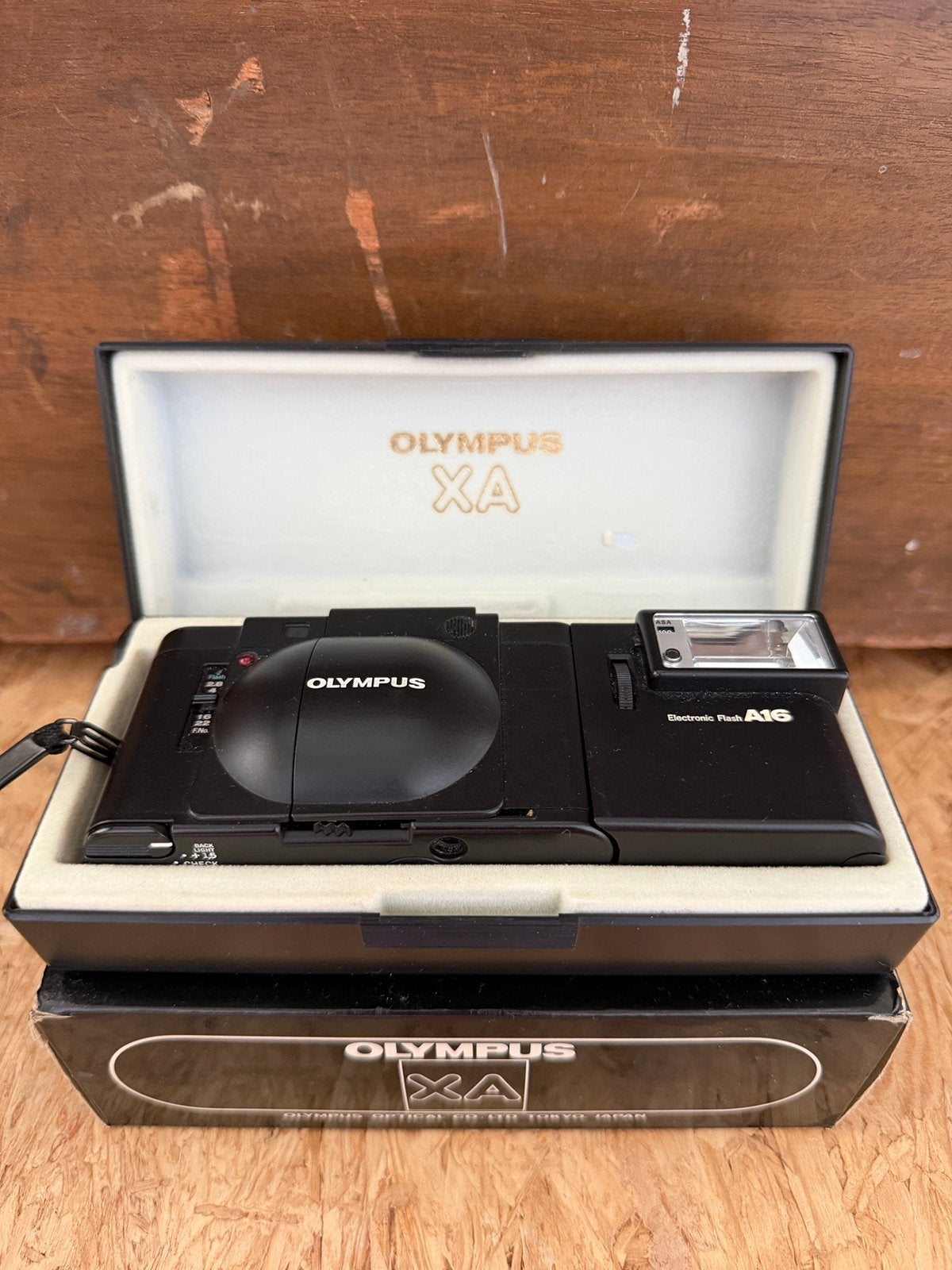 Olympus XA met A16 flitser, Ophalen of Verzenden, Zo goed als nieuw, Spiegelreflex, Canon