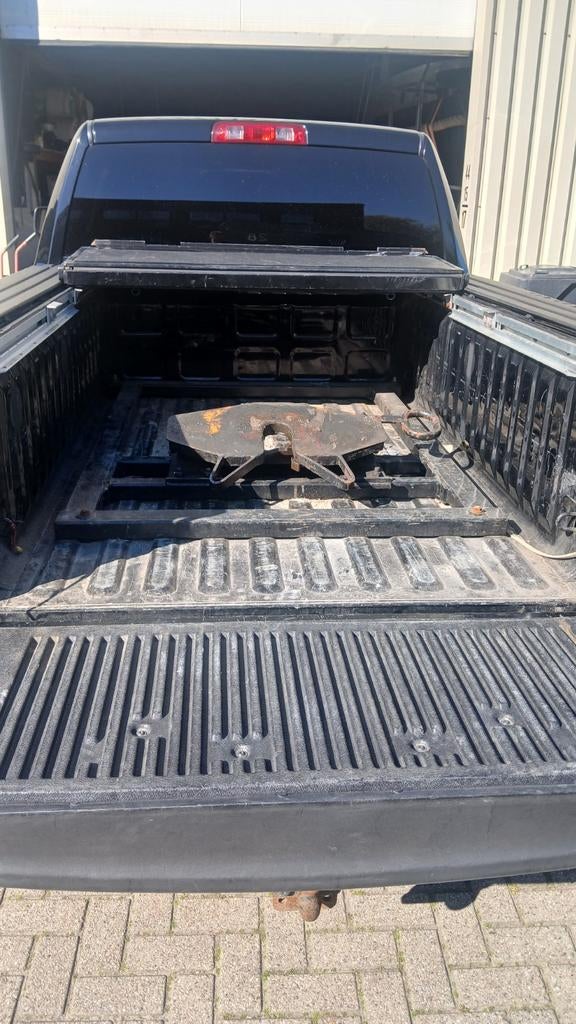 Koppelschotel voor dodge ram incl staal frame, Auto-onderdelen, Ophalen, Gebruikt, Carrosserie en Plaatwerk