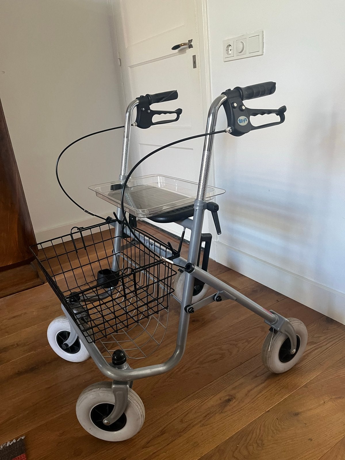 Te koop rollator ZGAN, Ophalen of Verzenden, Zo goed als nieuw