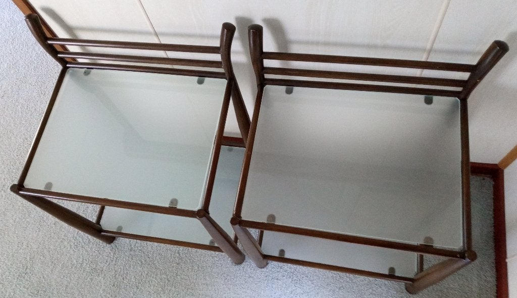 2 Nachttafeltjes nachtkastje met glazen plankjes, Ophalen, Gebruikt, Glas, 45 tot 65 cm