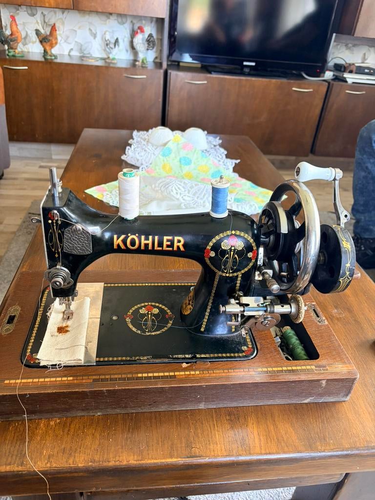 Kohler hand naaimachine, Ophalen