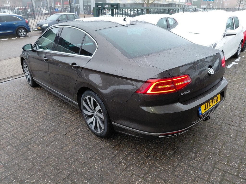 Volkswagen PASSAT 1.4 TSI Comfortline, Auto's, Voorwielaandrijving, 125 pk, Gebruikt, 4 cilinders
