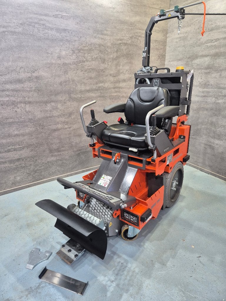 Nieuwe Husqvarna BMS 150 vloerstripper, Ophalen of Verzenden, Nieuw