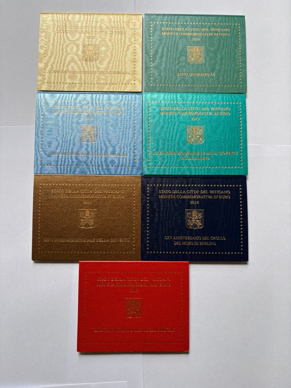 Vaticaan 2 euromunten middenjaren 2009 tm 2015, Ophalen of Verzenden, Vaticaanstad, 2 euro