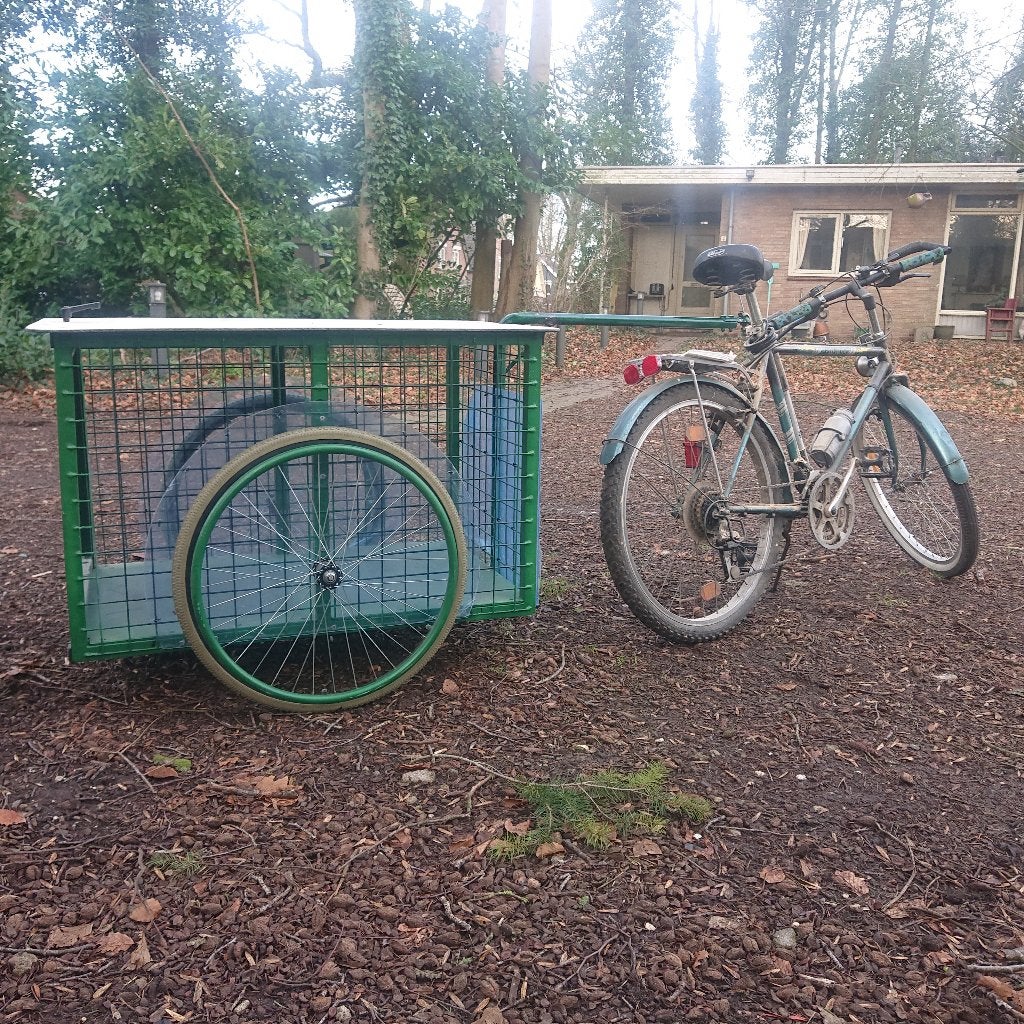 Hondenkar voor achter de fiets, Dieren en Toebehoren, Ophalen, Zo goed als nieuw