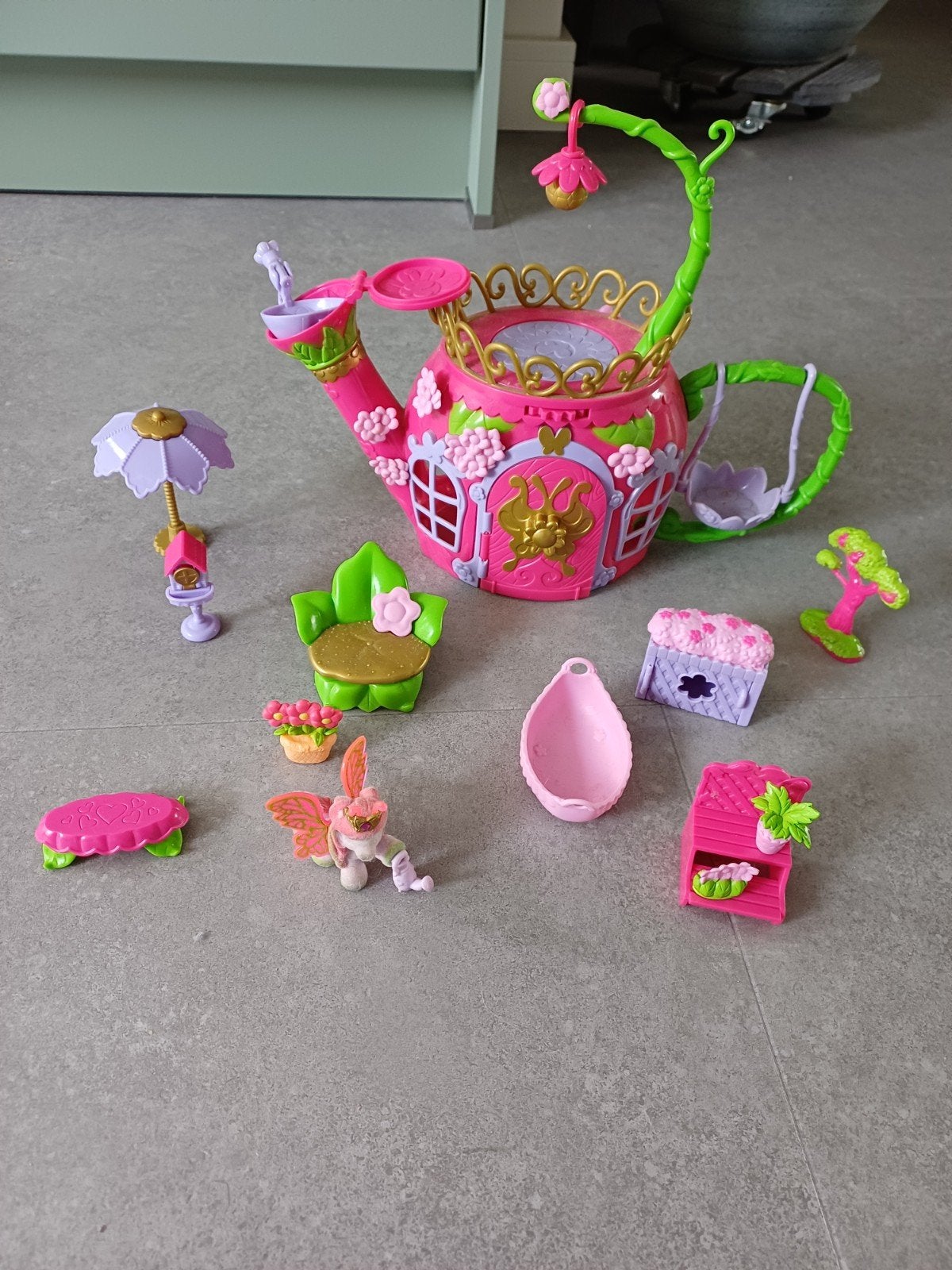 filly butterfly theepot met accessoires, Ophalen of Verzenden, Gebruikt, Poppenhuis