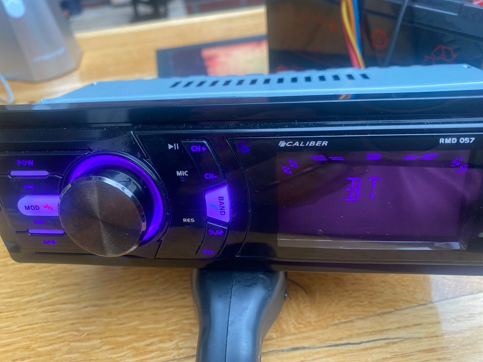 Caliber RMD 057 Autoradio met Bluetooth en USB, Ophalen of Verzenden, Zo goed als nieuw