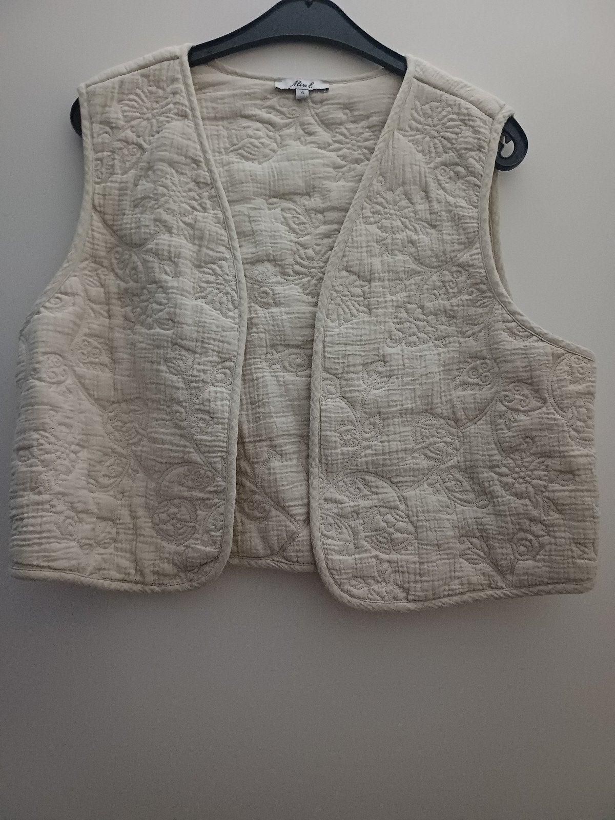 Miss Etam gewatteerd gilet in maat XL, Beige, Maat 46/48 (XL) of groter, Ophalen of Verzenden, Miss Etam
