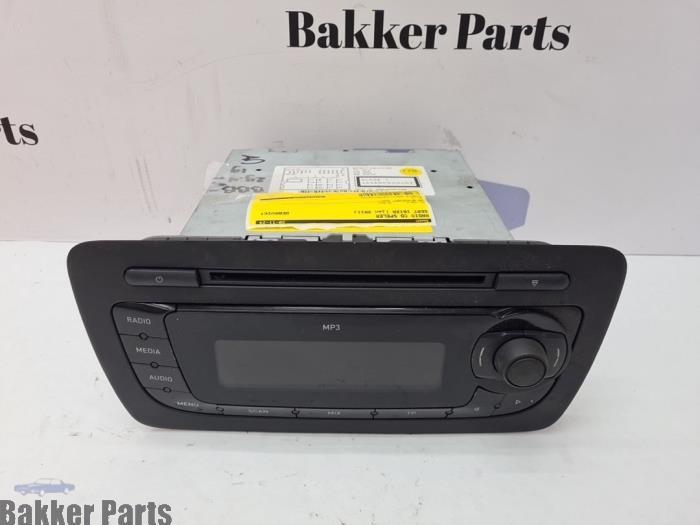 Radio CD Speler van een Seat Ibiza, Auto-onderdelen, Gebruikt, -, -, Ophalen of Verzenden