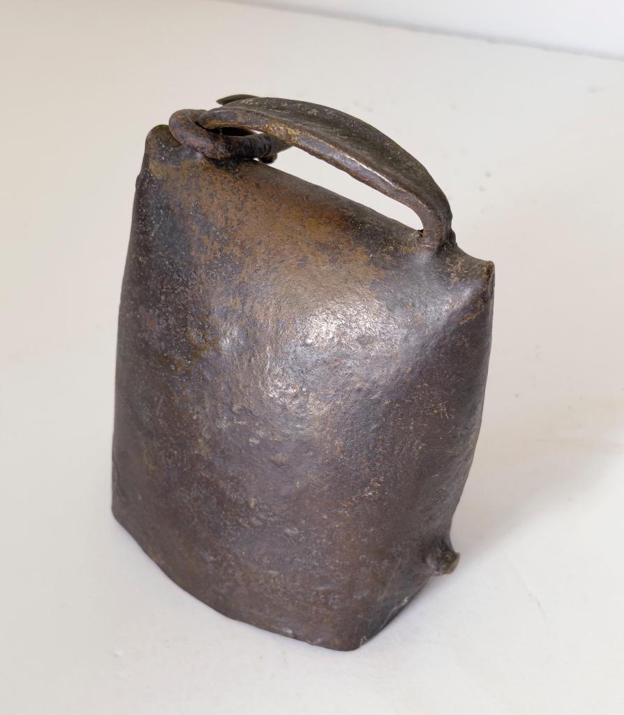 antieke koeienbel, Antiek en Kunst, Ophalen
