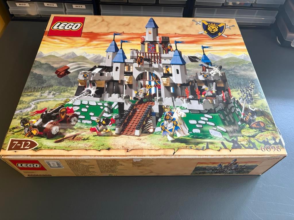 Alleen de doos van lego castle set 6098, Lego, Lego, Verzenden, Zo goed als nieuw