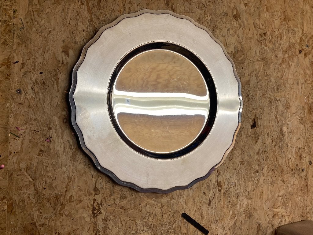 2 Mooie zilver kleurige onder-borden, Overige materialen, Overige typen, Ophalen of Verzenden, Zo goed als nieuw