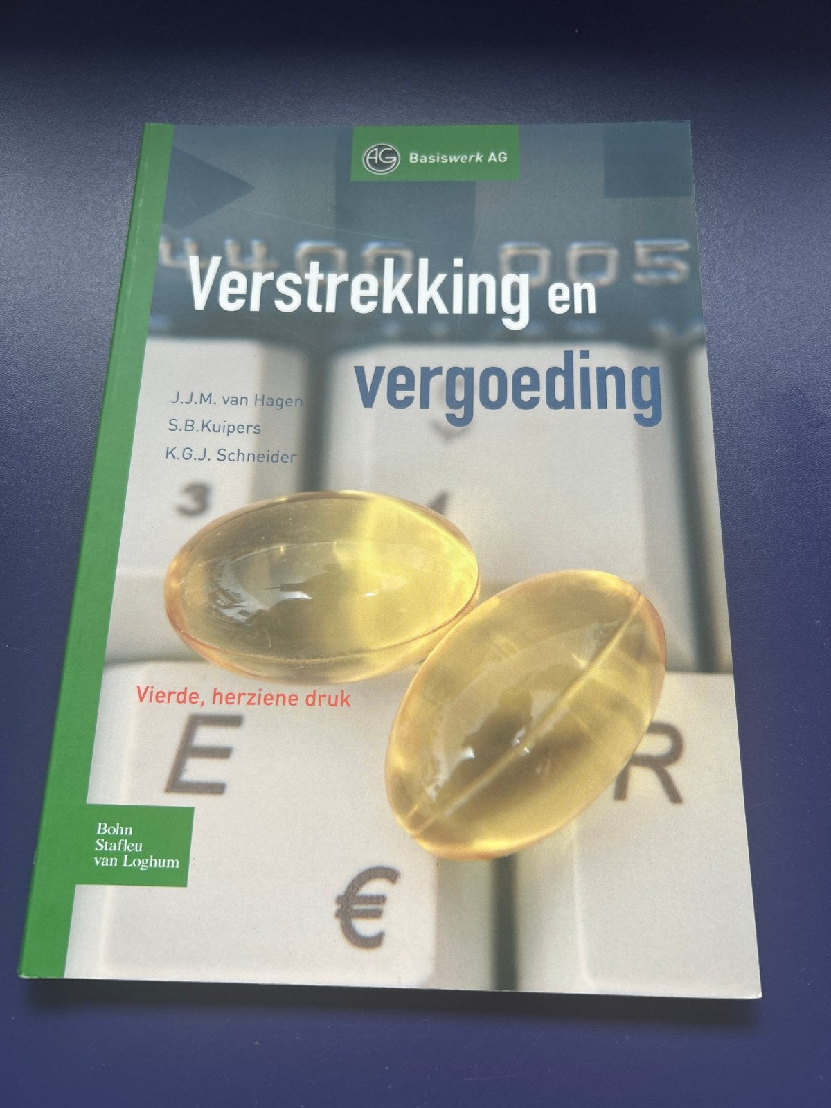 Verstrekking en vergoeding - Vierde, herziene druk, Boeken, Ophalen of Verzenden, Gamma, Zo goed als nieuw, HBO