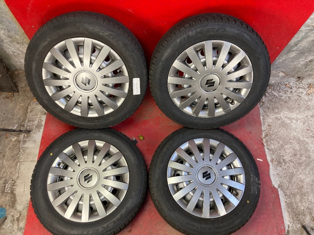 Winterbanden Suzuki Swift, Ignis 175/65R15 Falken, Auto-onderdelen, Gebruikt, 15 inch, 175 mm, .