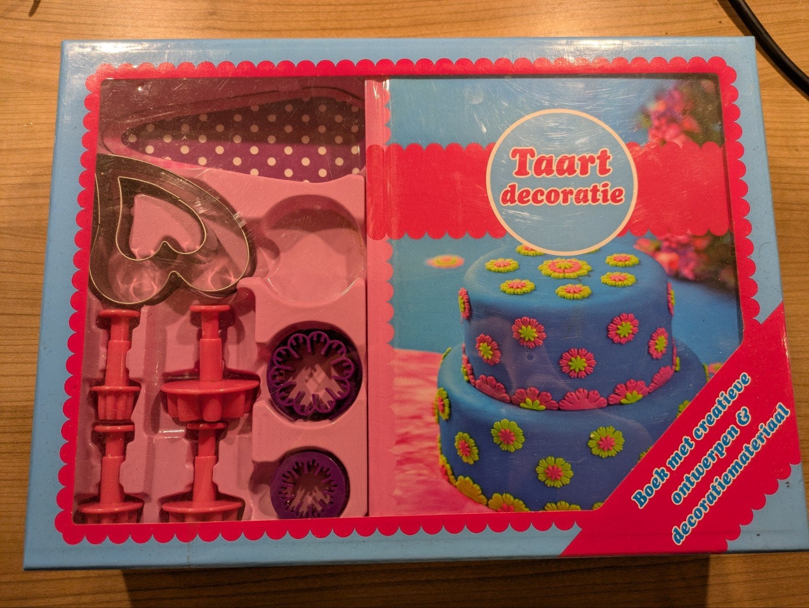taart decoratieset, Ophalen of Verzenden, Zo goed als nieuw