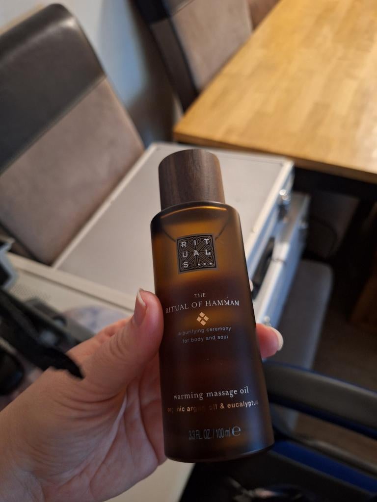 Rituals Hammam massage olie, Ophalen of Verzenden, Nieuw, Bodylotion, Crème of Olie