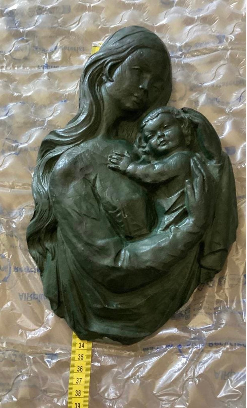 MARIA MET HAAR ZOON,MOOIE ANTIEKE ZWARE WANDHANGER,MOOI !, Ophalen of Verzenden