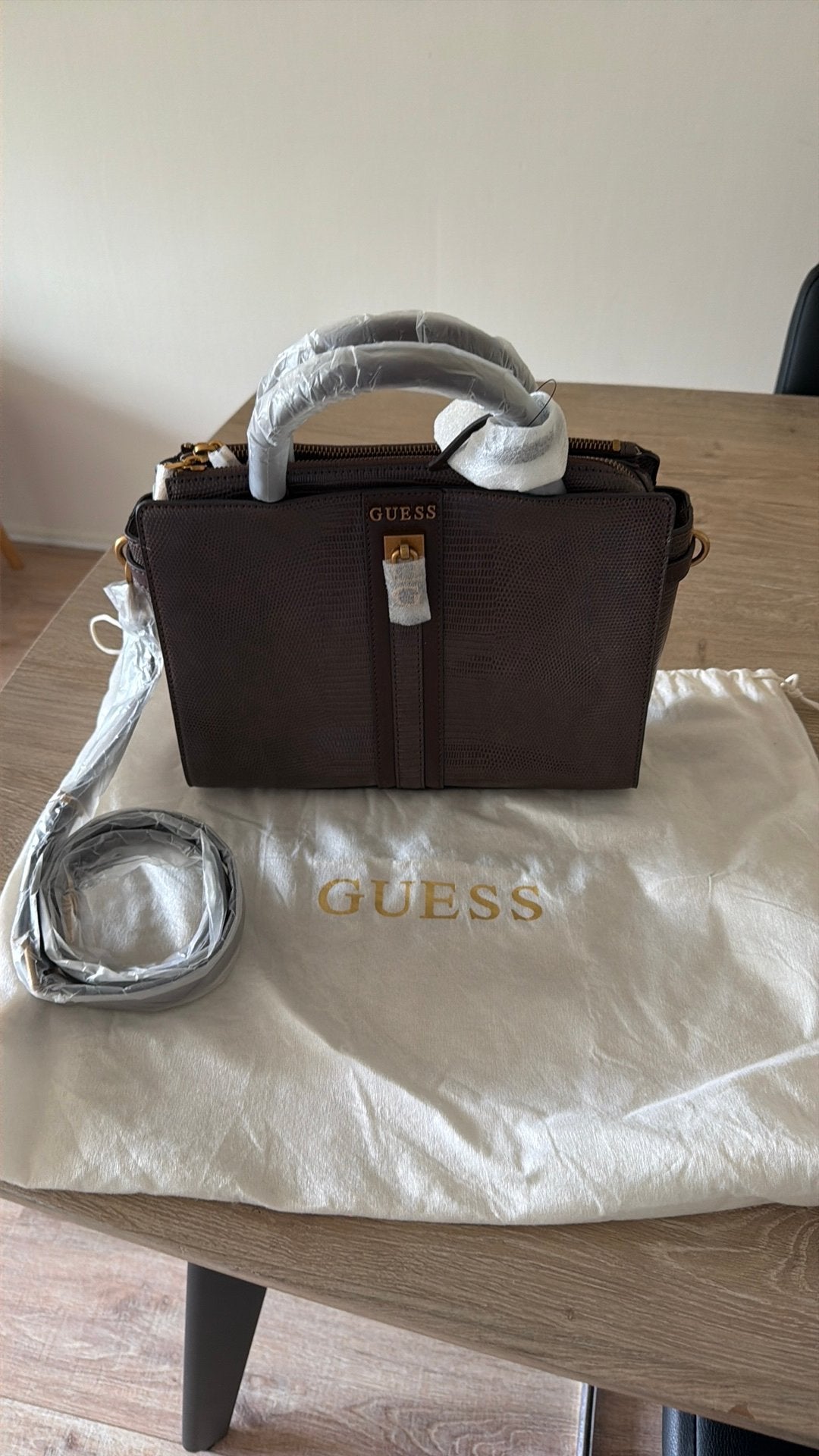 Nieuwe originele Guess handtas, Ophalen of Verzenden, Nieuw, Bruin, Handtas