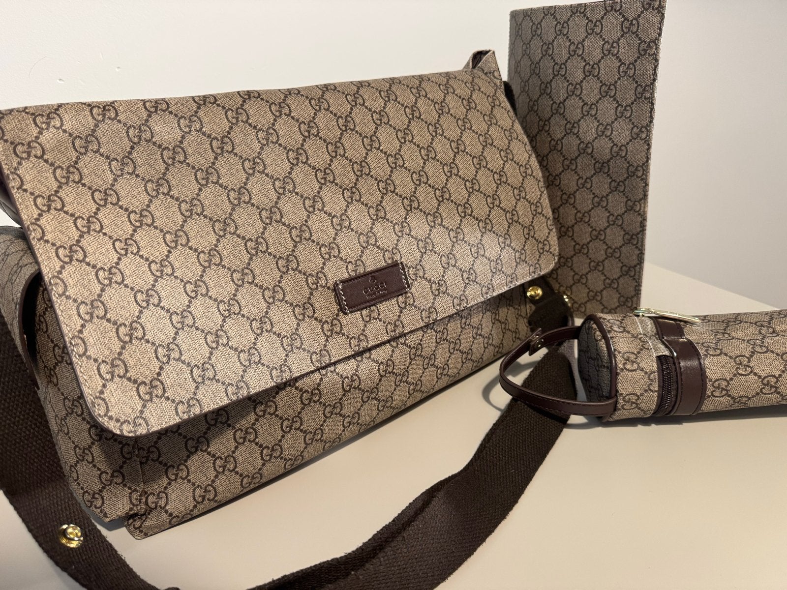 Gucci luiertas met accessoires, Sieraden, Tassen en Uiterlijk, Ophalen of Verzenden, Zo goed als nieuw, Bruin, Overige typen