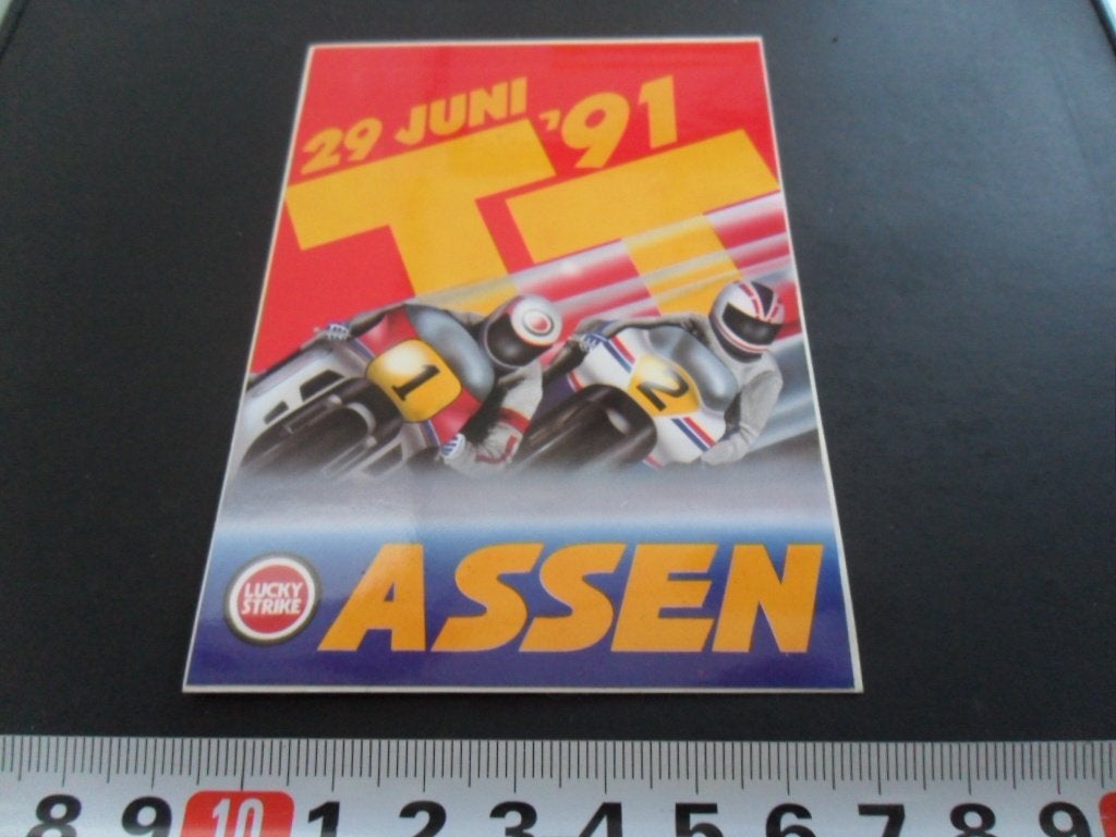 sticker Assen TT 1991 LUCKY STRIKE  *, Ophalen of Verzenden, Zo goed als nieuw