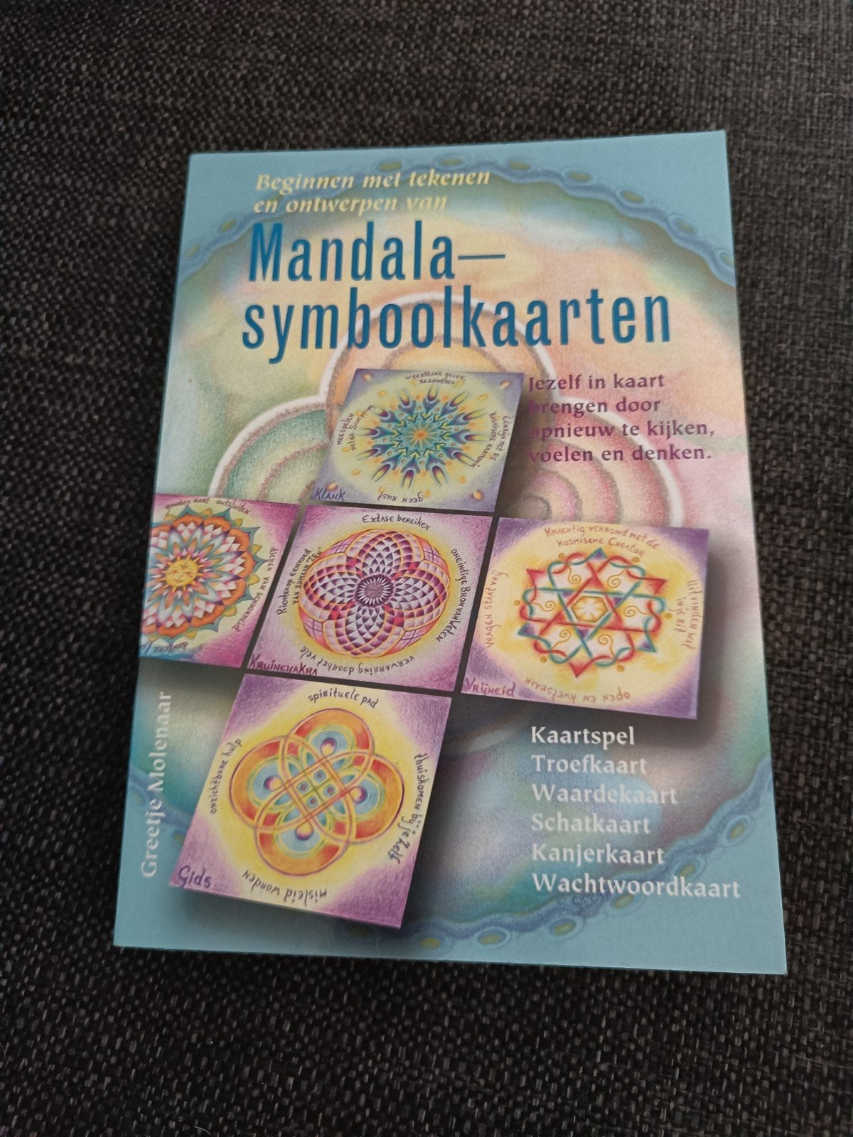 Mandala-symboolkaarten: Beginnen met tekenen en ontwerpen, Spiritualiteit algemeen, Greetje Molenaar, Ophalen of Verzenden, Zo goed als nieuw