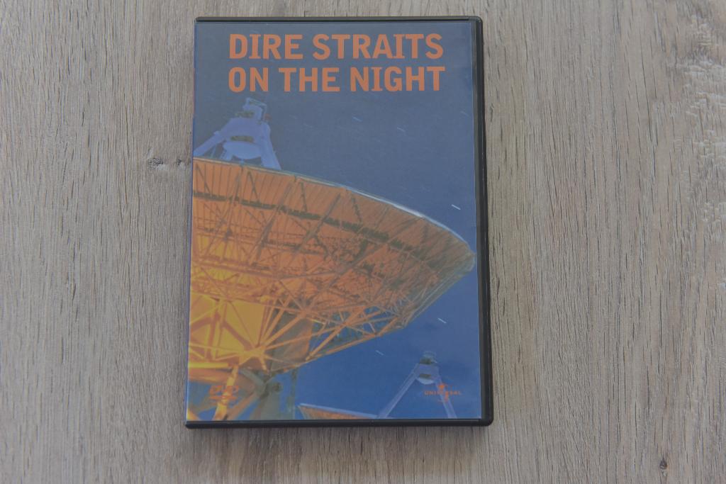 DIRE STRAITS --- ON THE NIGHT, Alle leeftijden, Verzenden, Zo goed als nieuw