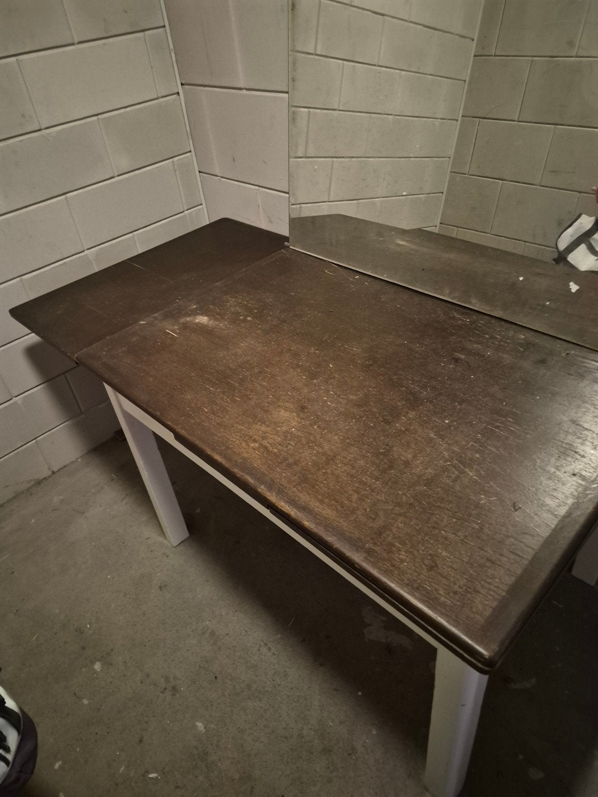 Stevige uitschuifbare tafel gratis ophalen werktafel, Huis en Inrichting, Ophalen
