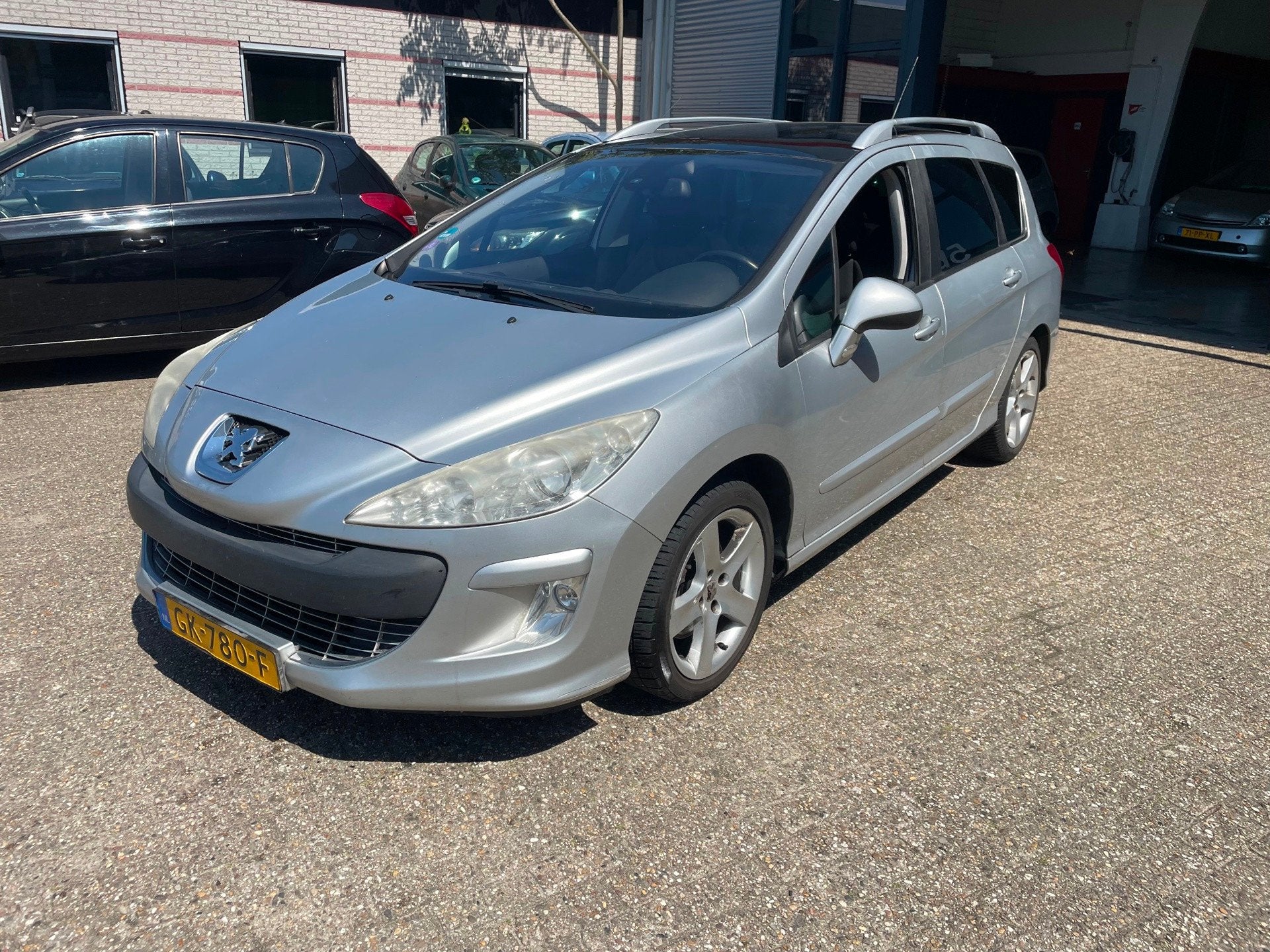 Peugeot 308 SW 1.6 THP Signature 7 persoons, Voorwielaandrijving, Euro 5, Gebruikt, 7 stoelen
