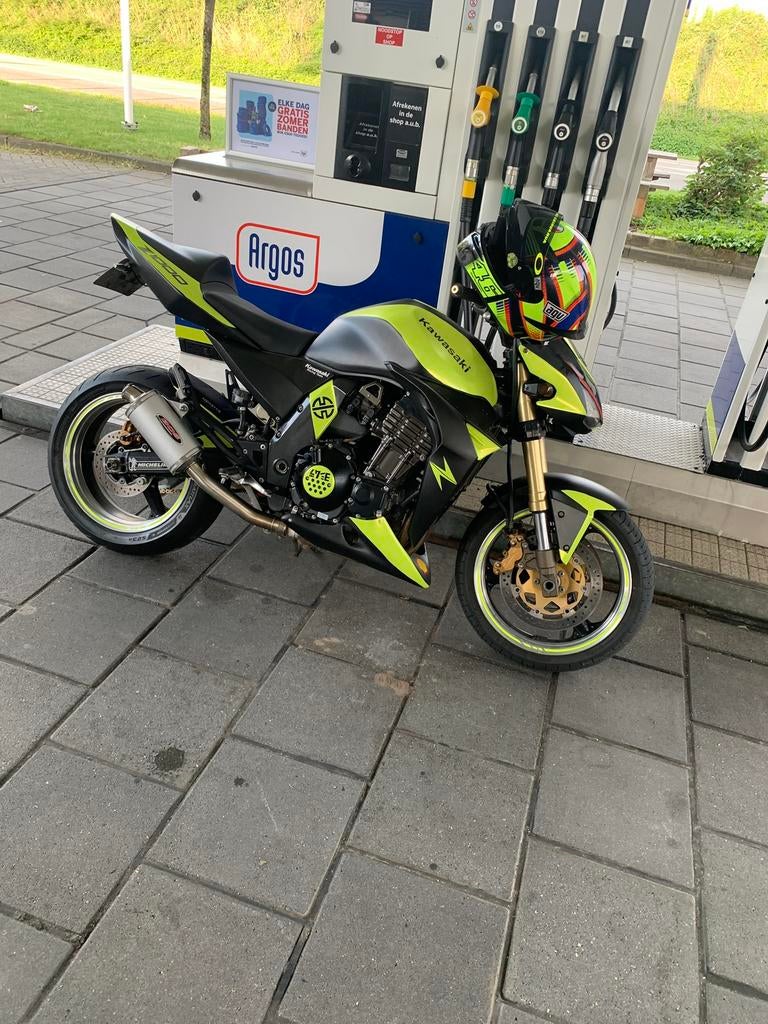 Kawasaki Z1000, Ophalen, Gebruikt
