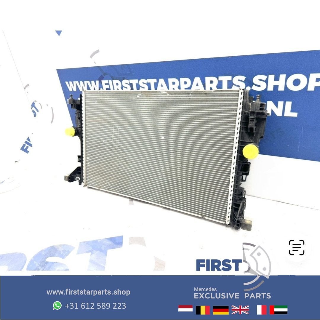 A0995005901 KOELER RADIATEUR W177 V177 A45 A45s C118 X118 CL, Gebruikt, -, Ophalen of Verzenden, -
