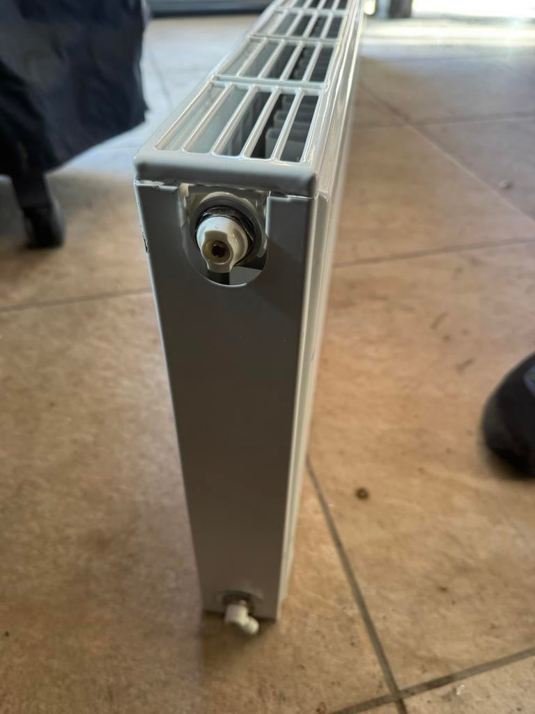 Zgan radiator 200 cm bij 40 cm, Ophalen, Zo goed als nieuw, Radiator, 30 tot 80 cm