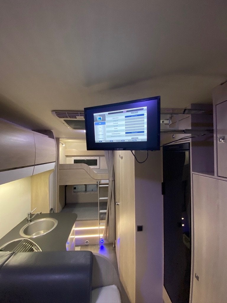 Foto 24 van Challenger C256 | 2019 | 7 zit/slaapplaats, 2x airco Offgrid