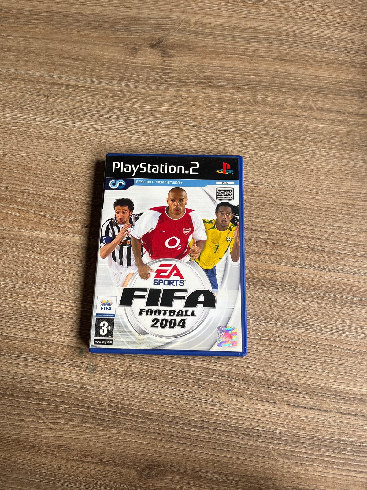 FIFA Football 2004 - PlayStation 2 (PS2), Spelcomputers en Games, Games | Sony PlayStation 2, Ophalen, Gebruikt, Eén computer