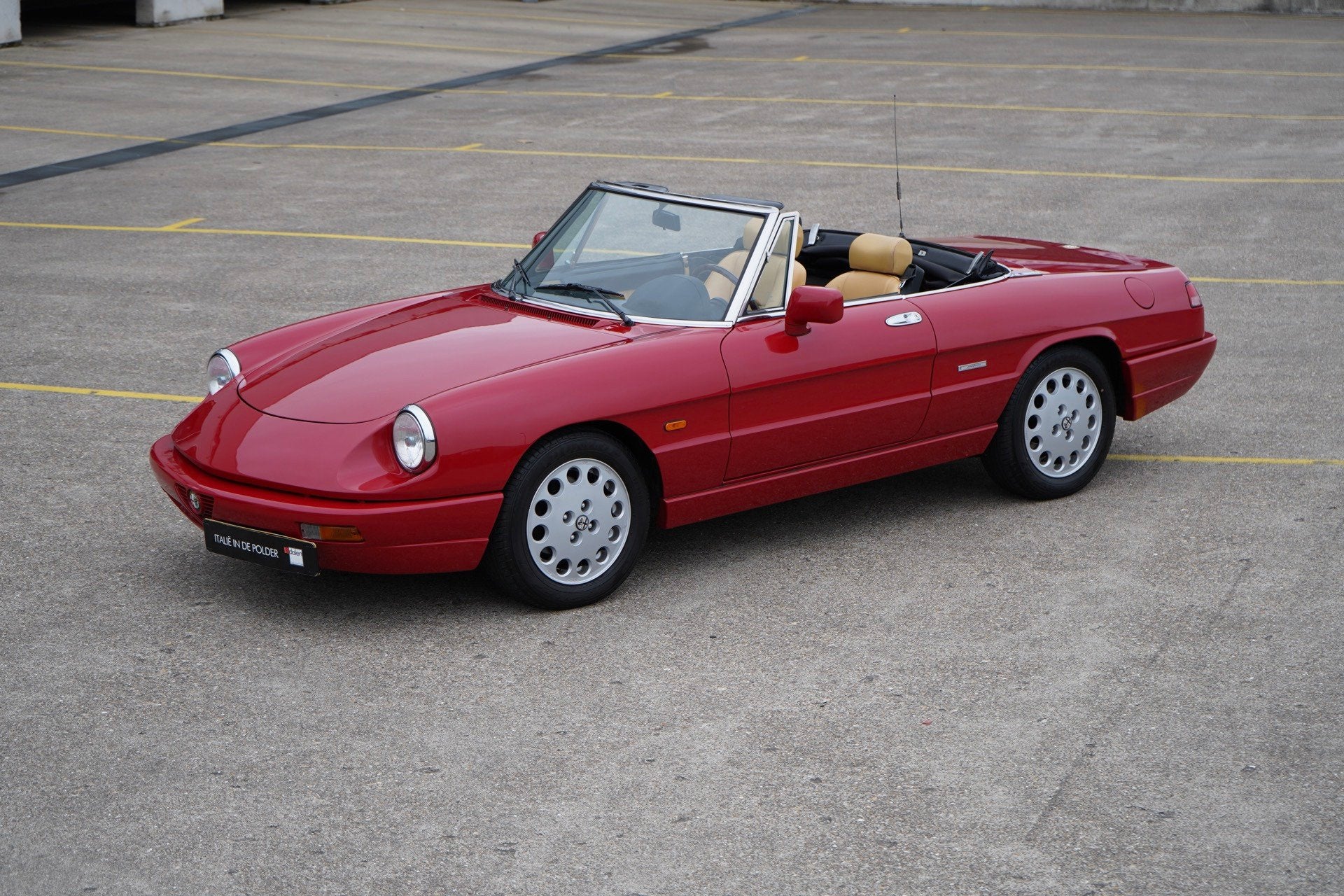 Alfa Romeo Spider 2.0, 1965 cc, Achterwielaandrijving, Gebruikt, 4 cilinders